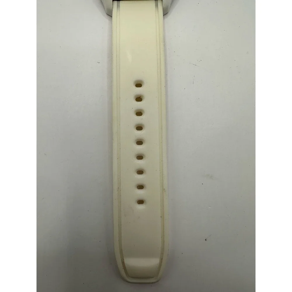 Dkny band has